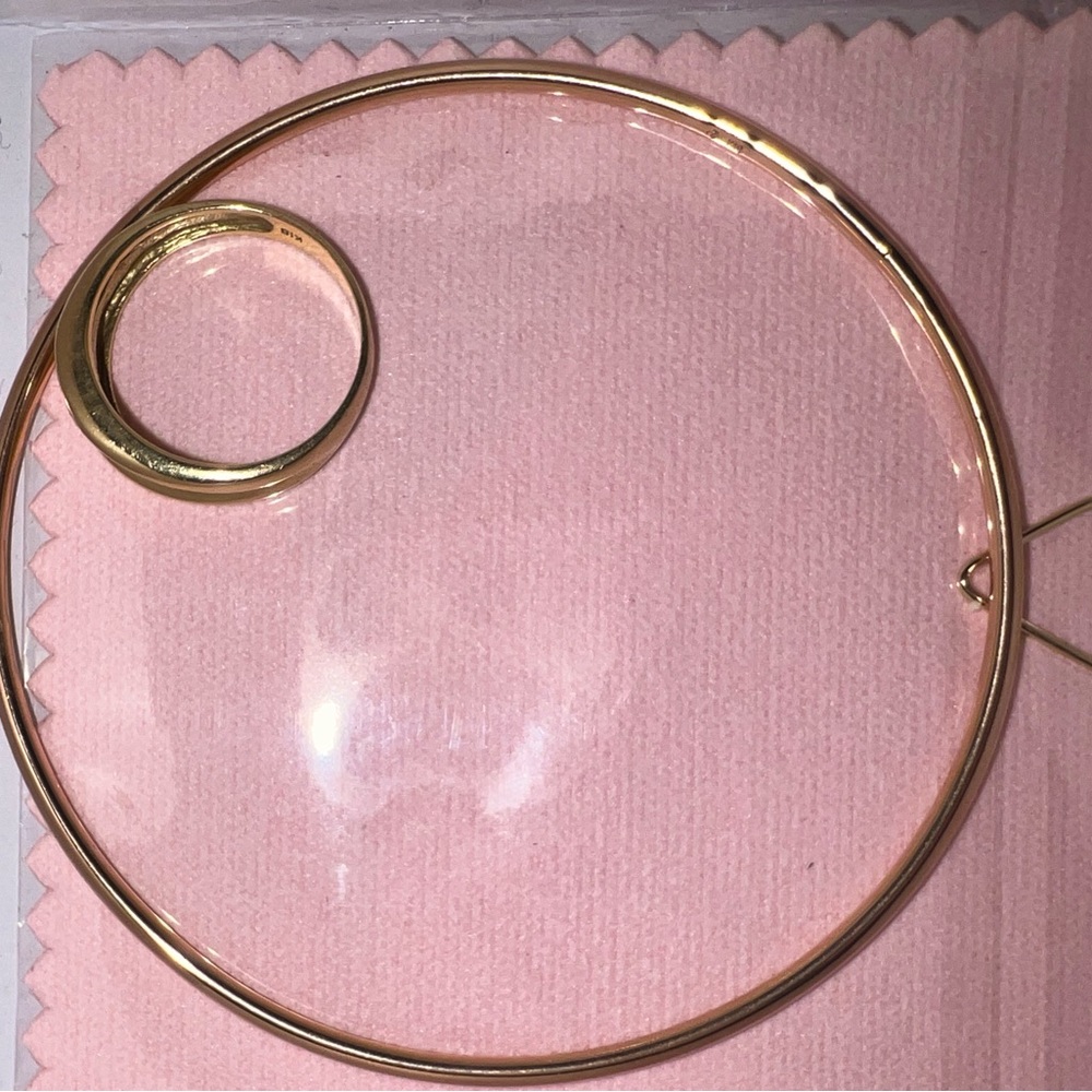 18k rose gold bangle